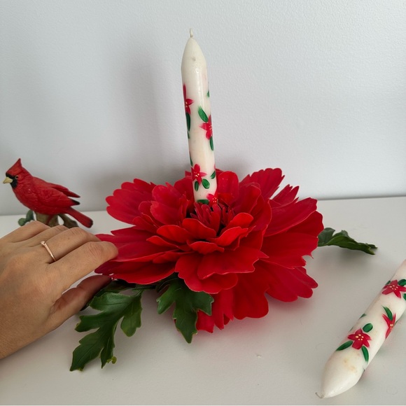 Bundle of 3 pieces candle holderFestive Floral Candles - Picture 12 of 12